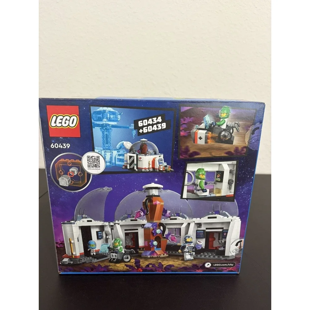 NEW LEGO City: Space Science Lab (60439) Retired Rare